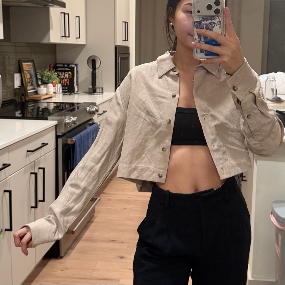 Aritzia Proposal Linen Button Down Cropped Shirt - image 8